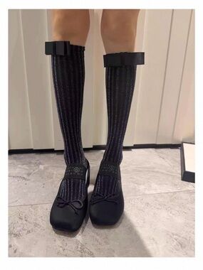 Ballet Glam Sparkle Silver Glitter Bow Mid-Calf Socks